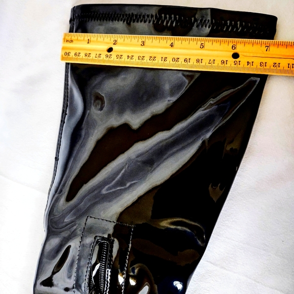 Black Glossy Patent Block Heel Boot - Picture 8 of 10